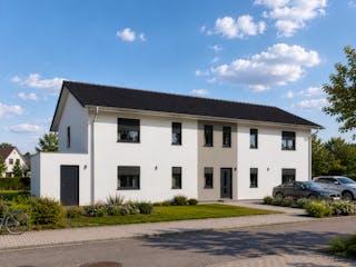Massivhaus Haus Schöneiche (4 WE) von ROTH MASSIVHAUS Schlüsselfertig ab 1067000€, Satteldach-Klassiker Außenansicht 2