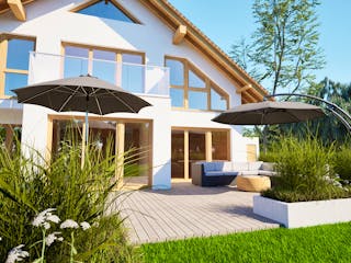 Massivhaus Entwurf NB195 von FAVORIT Massivhaus, Satteldach-Klassiker Außenansicht 15