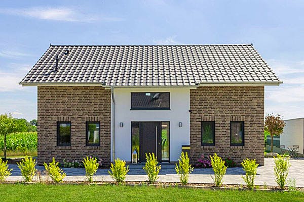 9cb391c1_portraitblock1