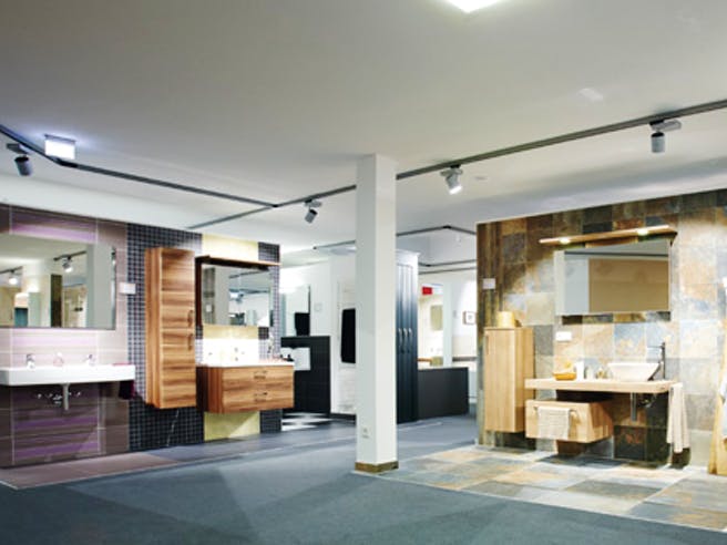 Badabteilung in der Ausstellung zur Bemusterung