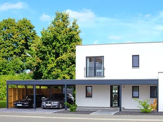 Kubushaus mit Doppelcarport