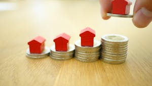 Haus finanzieren mit verschiedenen Darlehen