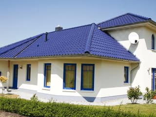 Fertighaus Modell 3.144 von Elbe-Haus, Satteldach-Klassiker Außenansicht 2