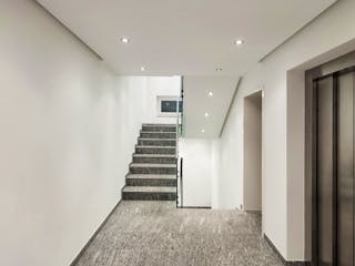 Haus mit Fahrstuhl