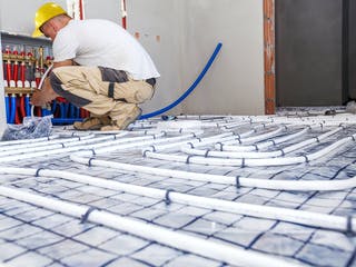 Fußbodenheizung Aufbau bei der Verlegung