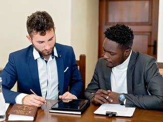 Grundschuldbestellung beim Notar beantragen
