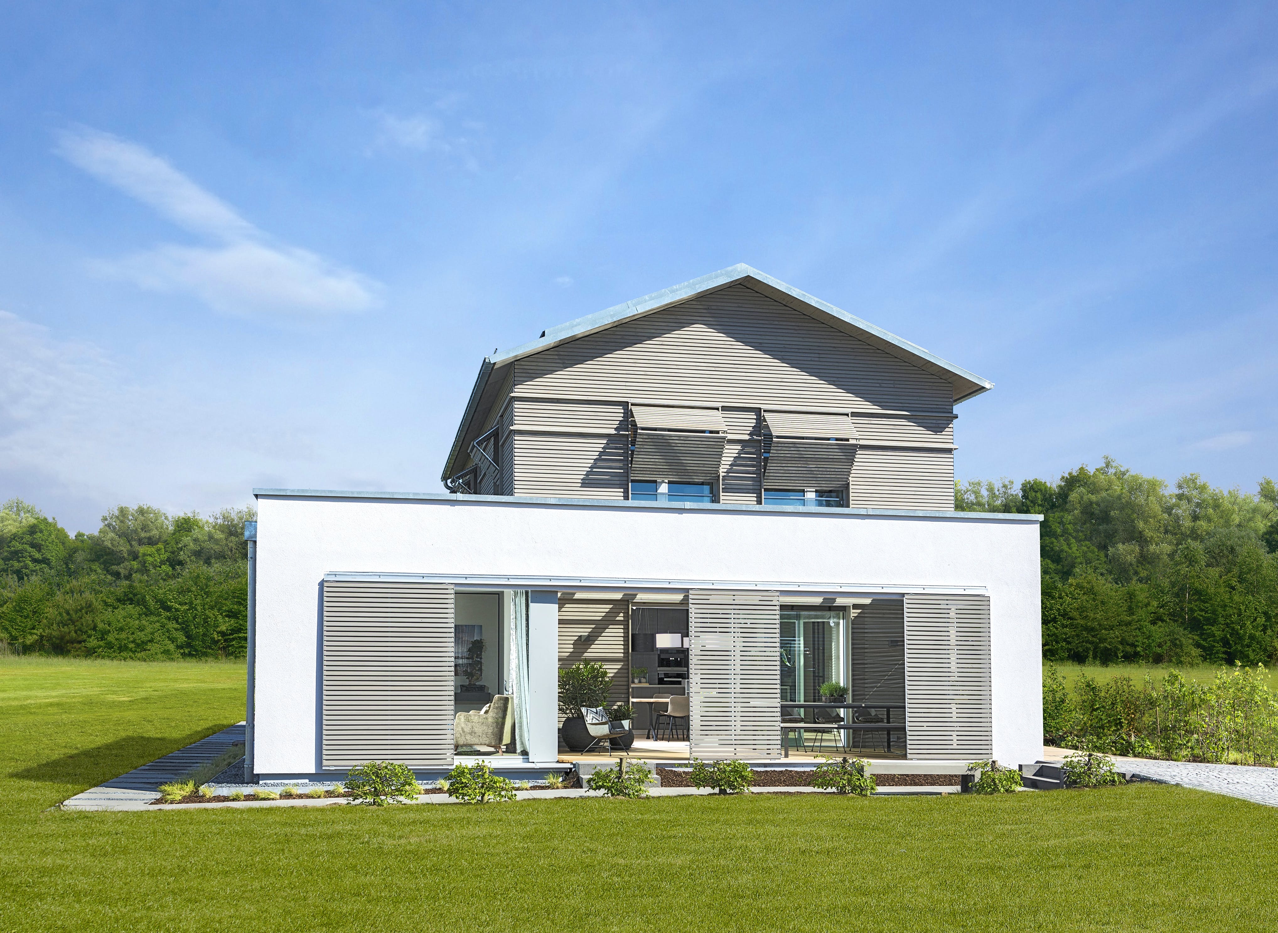 Fertighaus NaturDesign - Musterhaus Köln von Bau-Fritz Schlüsselfertig ab 1230000€, Satteldach-Klassiker Außenansicht 2