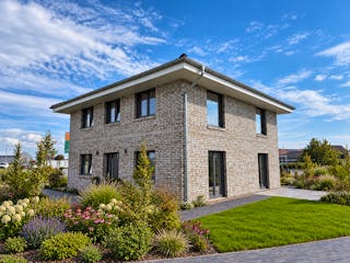 Massivhaus STADTVILLA 155 von Kähler Massivhaus Schlüsselfertig ab 409690€, Stadtvilla Außenansicht 2