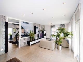 Fertighaus Ausstellungshaus Regensburg von WeberHaus Schlüsselfertig ab 366000€, Satteldach-Klassiker Innenansicht 1