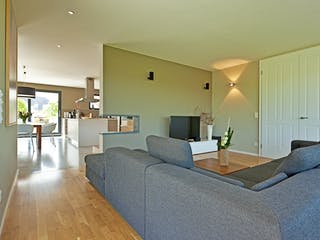 Massivhaus Ohlig von AIM Hausbau, Satteldach-Klassiker Innenansicht 1