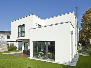 Massivhaus Schönborn von AIM Hausbau, Cubushaus Außenansicht 4