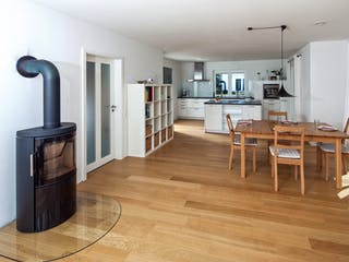 Massivhaus Ulrich von AIM Hausbau, Satteldach-Klassiker Innenansicht 1