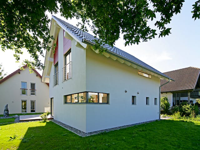 Fertighaus Aktionshaus Vital151 von Bittermann & Weiss Holzhaus Schlüsselfertig ab 321600€, Außenansicht 3