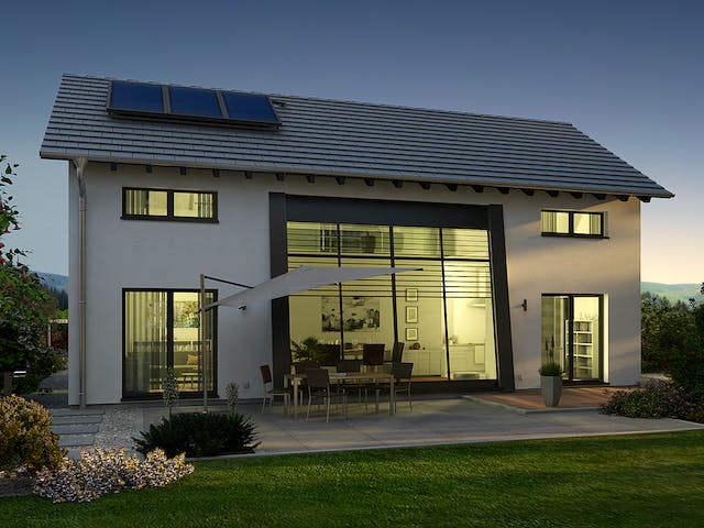 Fertighaus Trendline S6 von allkauf haus, Satteldach-Klassiker Außenansicht 1