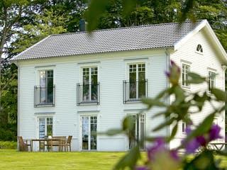 Fertighaus Annie (inacitve) von Generalbau GS Schwedenhaus Schlüsselfertig ab 246000€, Satteldach-Klassiker Außenansicht 1