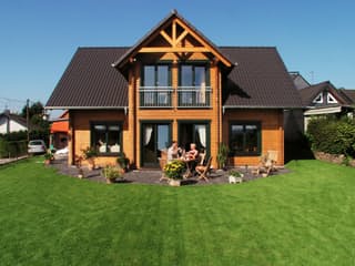 Fertighaus Apfelbaum von Stommel Haus Schlüsselfertig ab 390000€, Blockhaus Außenansicht 2