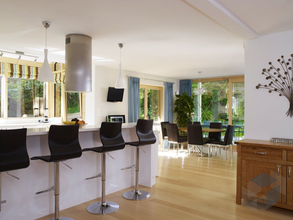 Architektur aus Glas von Baufritz Innenansicht