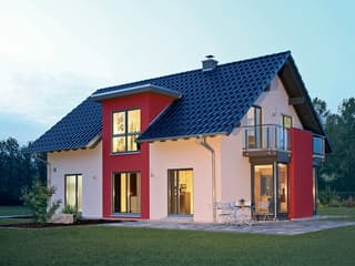 Fertighaus AVEO 411 - Musterhaus Frankenberg von FingerHaus, Satteldach-Klassiker Außenansicht 4