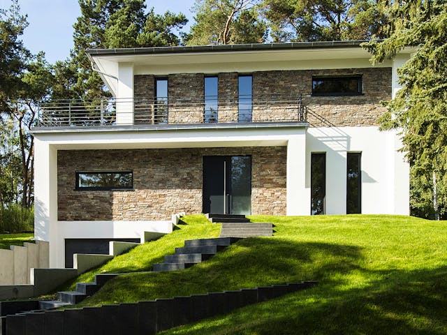 Massivhaus Wannsee von Aye-Bau Schlüsselfertig ab 522200€, Stadtvilla Außenansicht 2