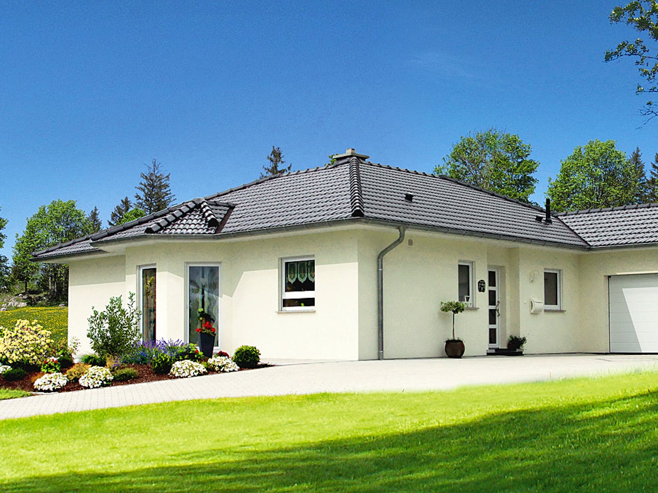 Fertighaus Loko von Fingerhut Haus, Bungalow Außenansicht 1