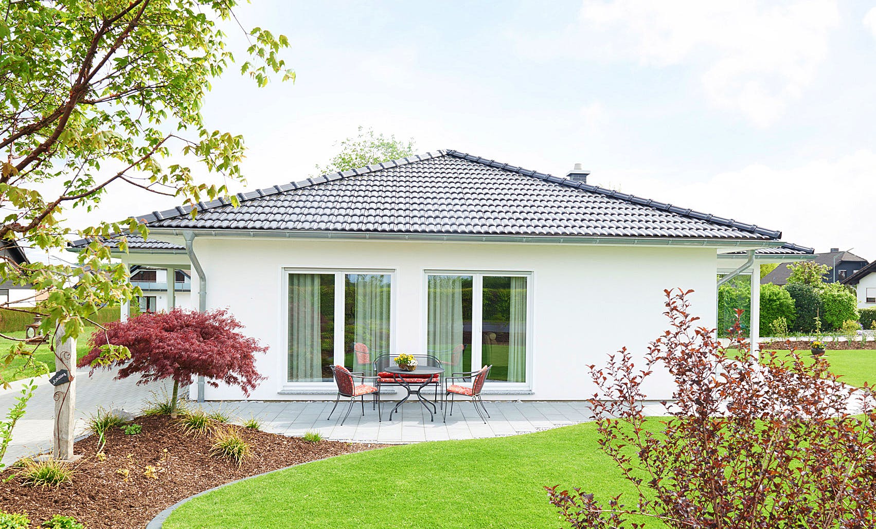 Fertighaus Suno von FINGERHUT-HAUS Schlüsselfertig ab 400280€, Bungalow Außenansicht 2