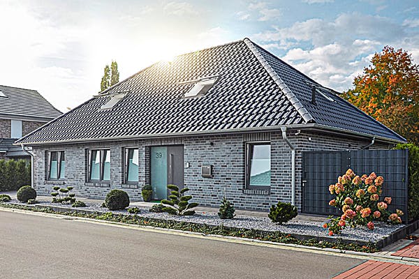 b2f5a4b5_portraitblock2