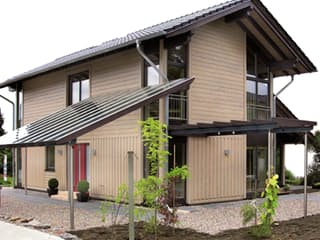 Fertighaus Bambus von Stommel Haus Schlüsselfertig ab 300000€, Blockhaus Außenansicht 1
