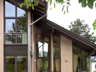 Fertighaus Bambus von Stommel Haus Schlüsselfertig ab 300000€, Blockhaus Außenansicht 3