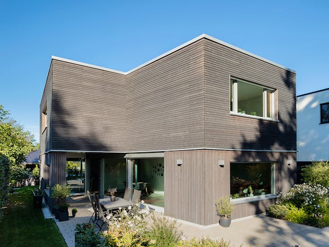 Fertighaus Emmelndorf von Bardowicks.Haus und Holzbau Schlüsselfertig ab 620000€, Cubushaus Außenansicht 2