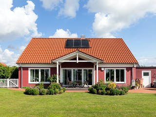 Fertighaus Scharmbeck von Bardowicks.Haus und Holzbau Schlüsselfertig ab 480000€, Satteldach-Klassiker Außenansicht 1