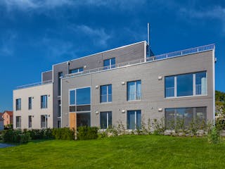 Fertighaus Mehrfamilienhaus Fluhr-Barth von Bau-Fritz - Mehrfamilienhäuser Schlüsselfertig ab 4125000€, Außenansicht 2