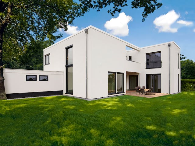 Fertighaus Bauhausvilla Cubus von Haacke Haus Schlüsselfertig ab 440000€, Cubushaus Außenansicht 1