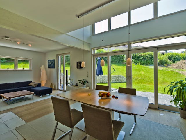 Fertighaus Bayerisch Gmain von Regnauer Hausbau Schlüsselfertig ab 379645€, Satteldach-Klassiker Innenansicht 3