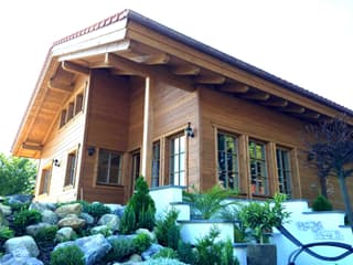 Fertighaus Bodensee von TIROLIA Ausbauhaus ab 130320€, Blockhaus Außenansicht 1