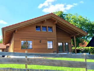 Fertighaus Bodensee von TIROLIA Ausbauhaus ab 130320€, Blockhaus Außenansicht 3