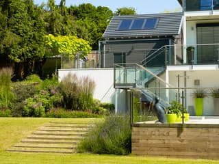 Fertighaus Bond - Kundenhaus von Bau-Fritz Schlüsselfertig ab 980000€, Stadtvilla Außenansicht 13