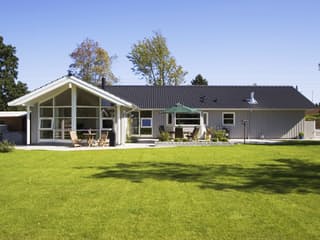 Fertighaus Söholm 135+24 von EBK Haus, Bungalow Außenansicht 1