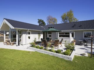 Fertighaus Söholm 135+24 von EBK Haus, Bungalow Außenansicht 3