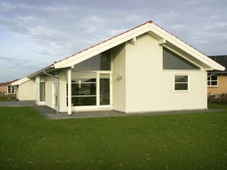 Fertighaus Reersö 135+10 von EBK Haus, Bungalow Außenansicht 3
