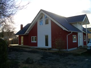 Fertighaus Skagen 193+11 von EBK Haus, Satteldach-Klassiker Außenansicht 1