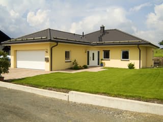 Fertighaus Boston von Albert Haus Schlüsselfertig ab 269500€, Bungalow Außenansicht 2