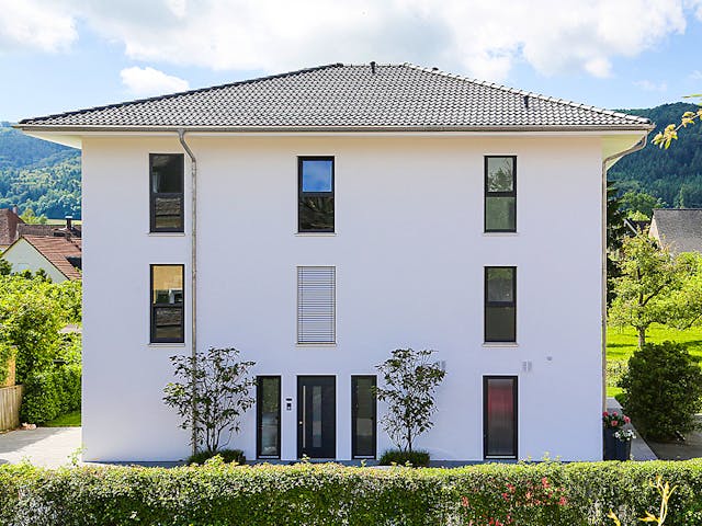 Fertighaus Haus Bohlingen von Bodenseehaus, Stadtvilla Außenansicht 2