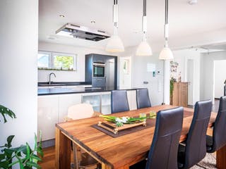 Fertighaus Referenzhaus 2 von Bittermann & Weiss Holzhaus Schlüsselfertig ab 293300€, Satteldach-Klassiker Innenansicht 1