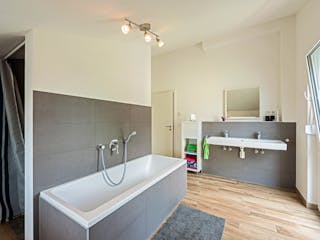 Massivhaus Haus Hamburg von ROTH MASSIVHAUS Schlüsselfertig ab 419000€, Satteldach-Klassiker Innenansicht 4