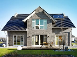 Fertighaus Carina - MH Langenhagen von GUSSEK HAUS Schlüsselfertig ab 532000€, Satteldach-Klassiker Außenansicht 2 Fertighaus Carina - MH Langenhagen von GUSSEK HAUS Schlüsselfertig ab 532000€, Satteldach-Klassiker Außenansicht 2