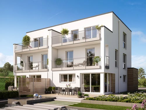 Modernes Doppelhaus mit drei Etagen