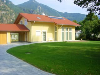 Fertighaus Cornelia von Ludwig Andrä Holzbau Schlüsselfertig ab 293667€, Satteldach-Klassiker Außenansicht 14