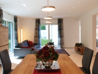 Fertighaus Musterhaus Bad Vilbel von SCHWABENHAUS, Satteldach-Klassiker Innenansicht 3