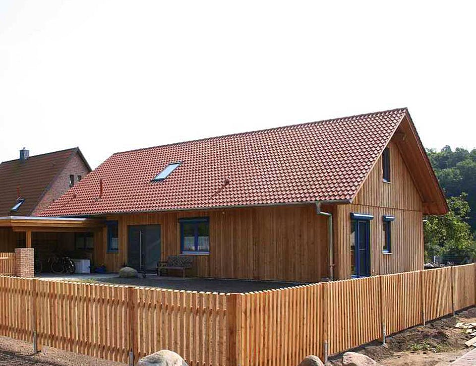 Fertighaus Rosi 2 (KfW-Effizienzhaus 40 EE) von Dammann-Haus Schlüsselfertig ab 372600€, Bungalow Außenansicht 2
