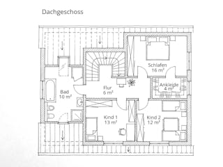 Massivhaus Eineinhalbgeschosser 140/150 von Ever Energy Home, Satteldach-Klassiker Grundriss 2